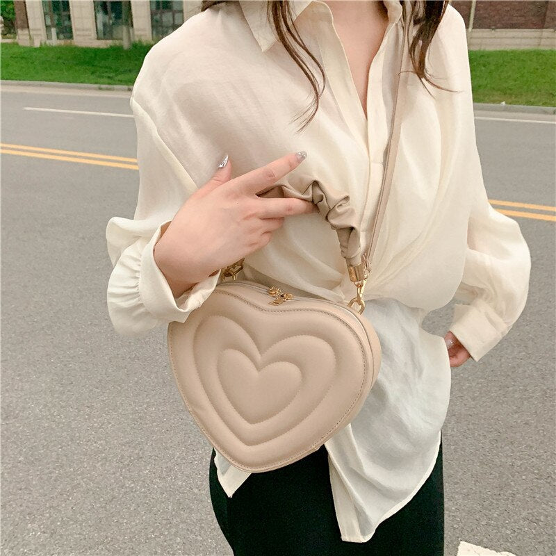 Fashion Love Heart Shape Shoulder Bag Small Handbags Designer Crossbody Bags for Women Solid Pu Leather Top Handle Bag